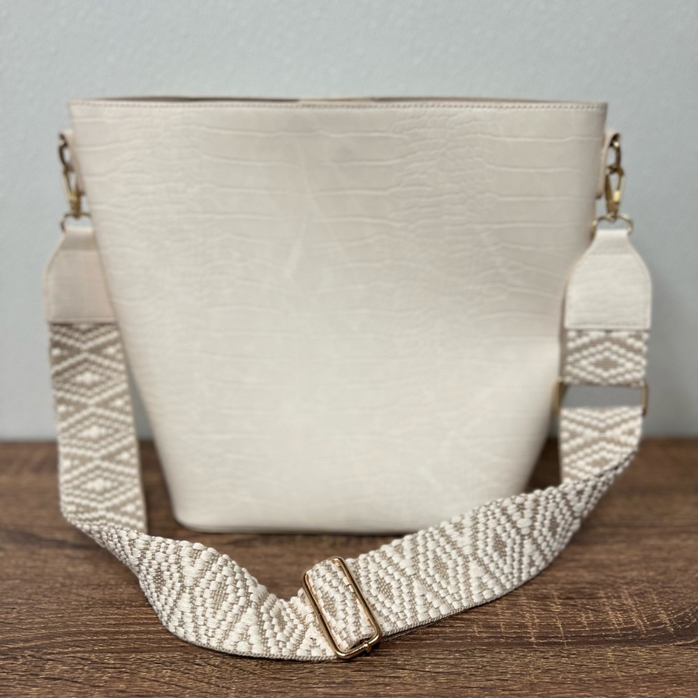 Croc Bucket Bag